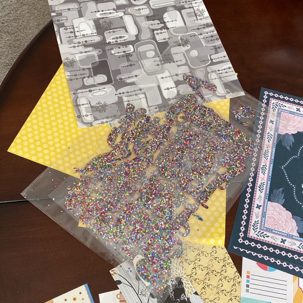 Scrapbook Set - Picture 4 of 5